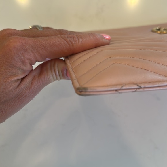 Gucci clutch- Barbie pink! - Picture 5 of 6